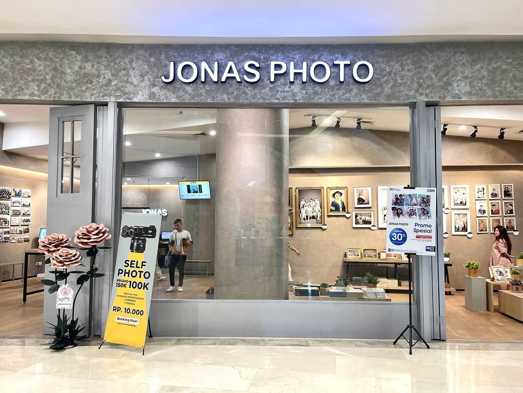 Website & Sistem Operasional Jonas Photo